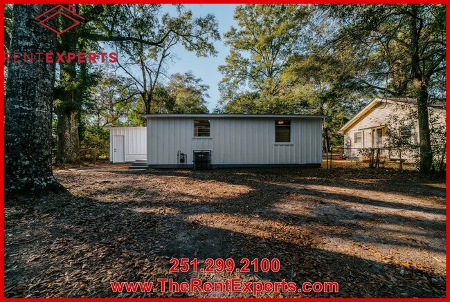 Building Photo - 1377 W Riviera Dr