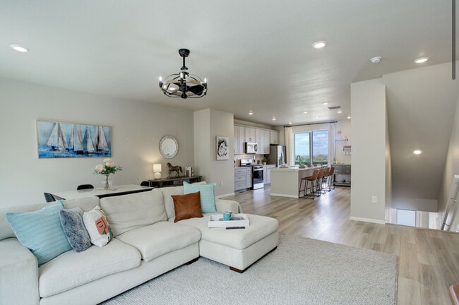 Building Photo - 13833 Del Corso Way