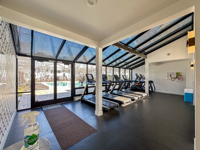 Building Photo - 13 Schooner Ct