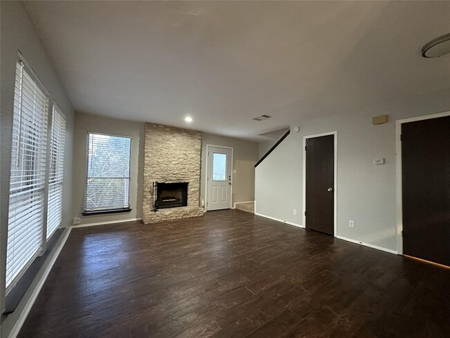 Building Photo - 1305 Camp Craft Rd