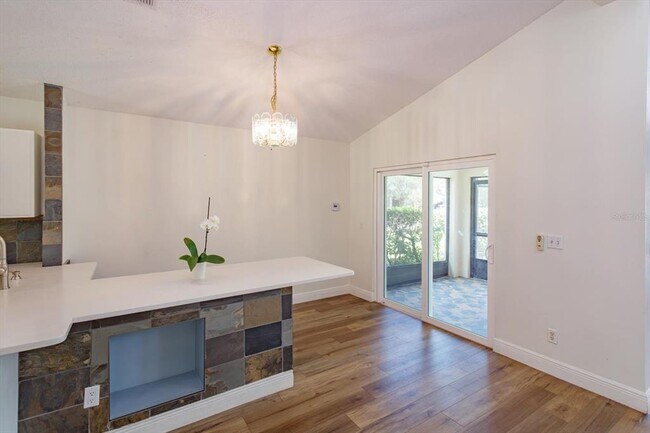 Building Photo - 606 Buckhaven Loop