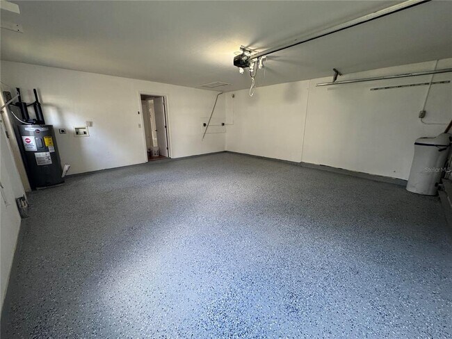 Building Photo - 120 Annwood Rd