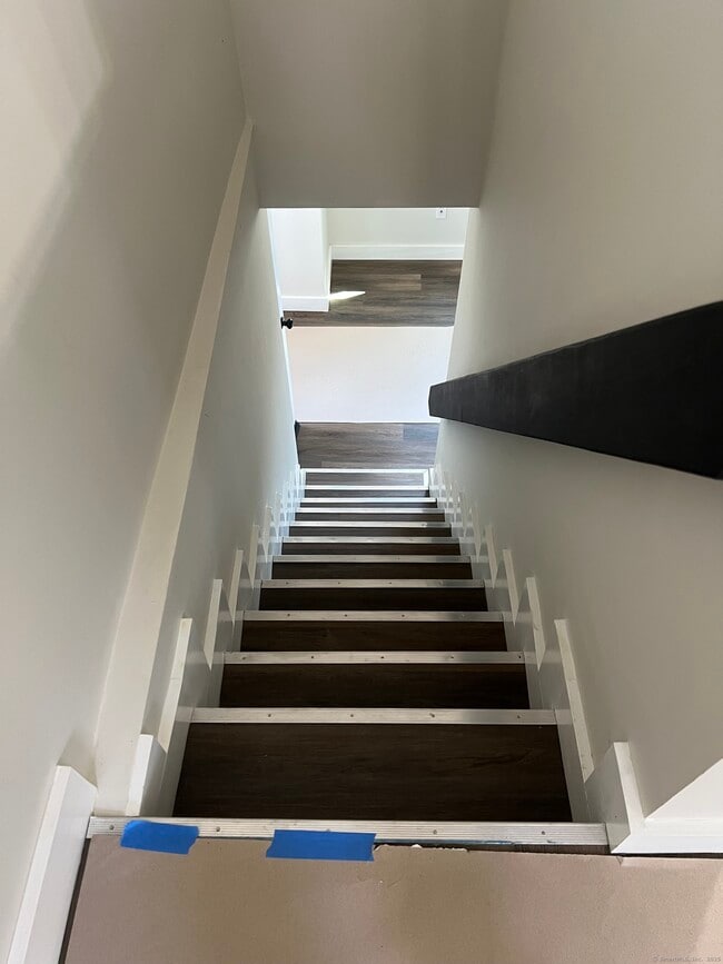 Building Photo - 22 Hemlock Trail