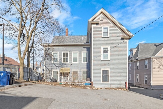 Building Photo - 143 North St