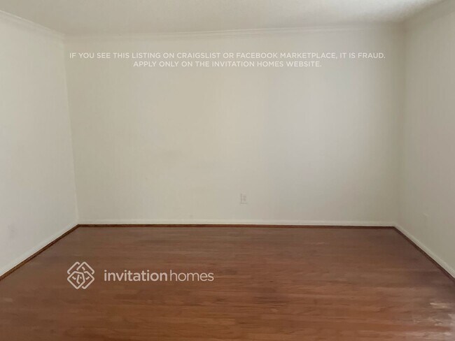 Building Photo - 3822 Stillview Dr