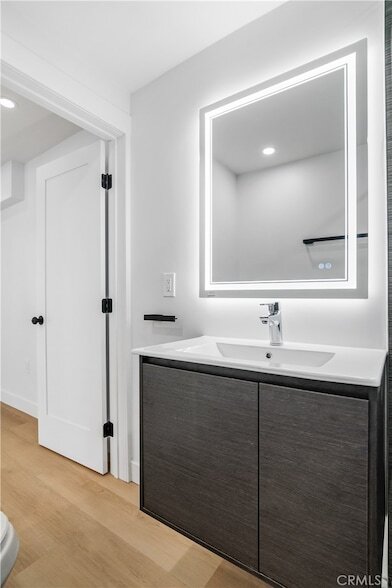 Building Photo - 274 Cliff Dr