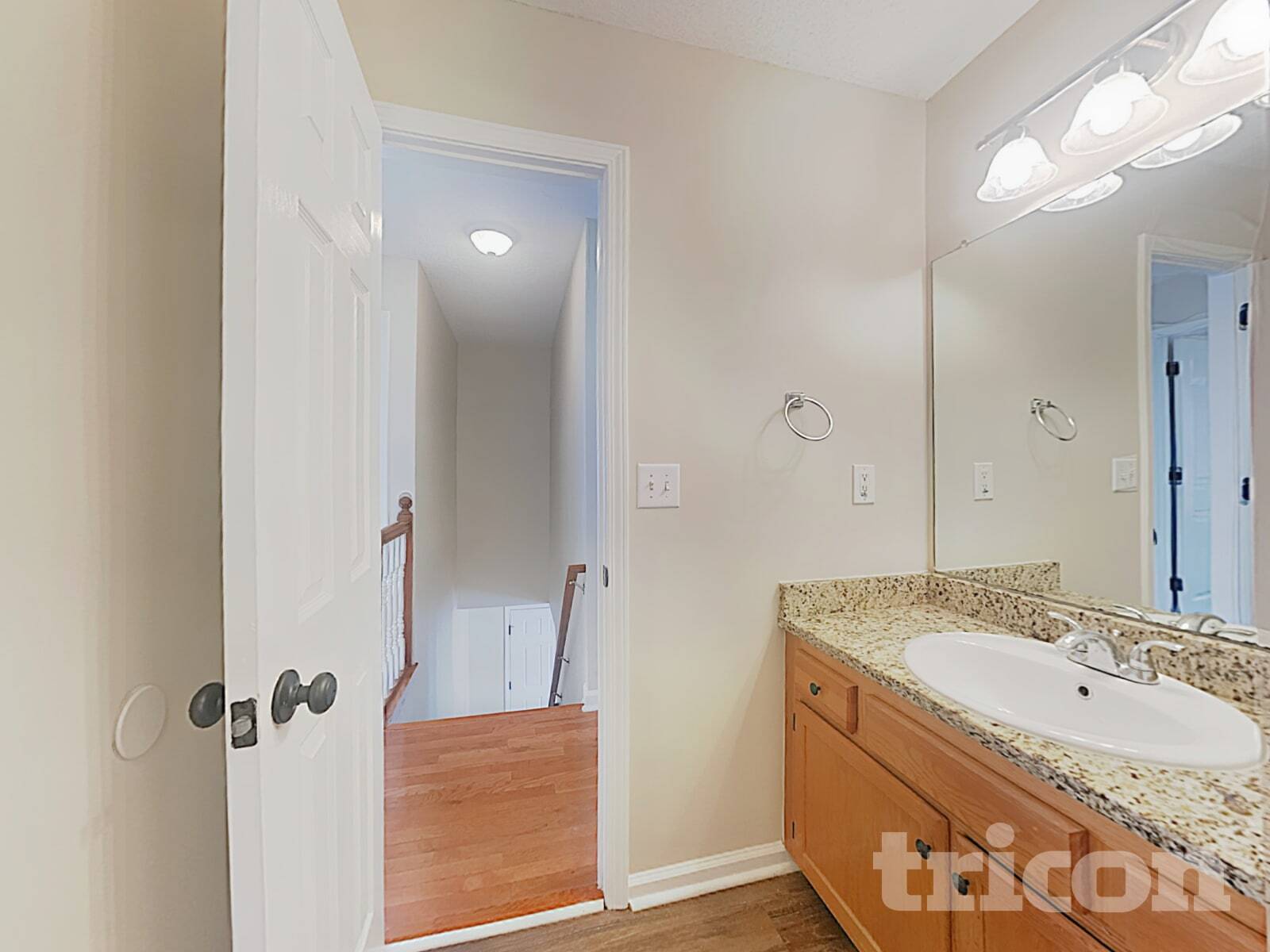 Building Photo - 447 Kent Ln