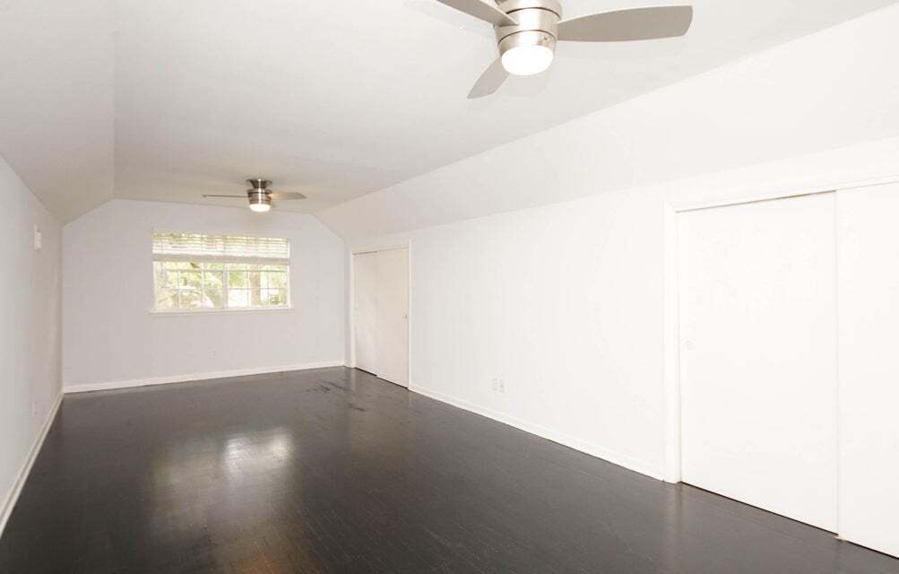 Building Photo - 596 L Ombre Ct NE
