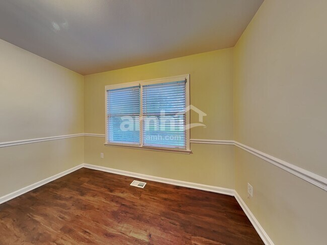 Building Photo - 6112 Glenridge Ct