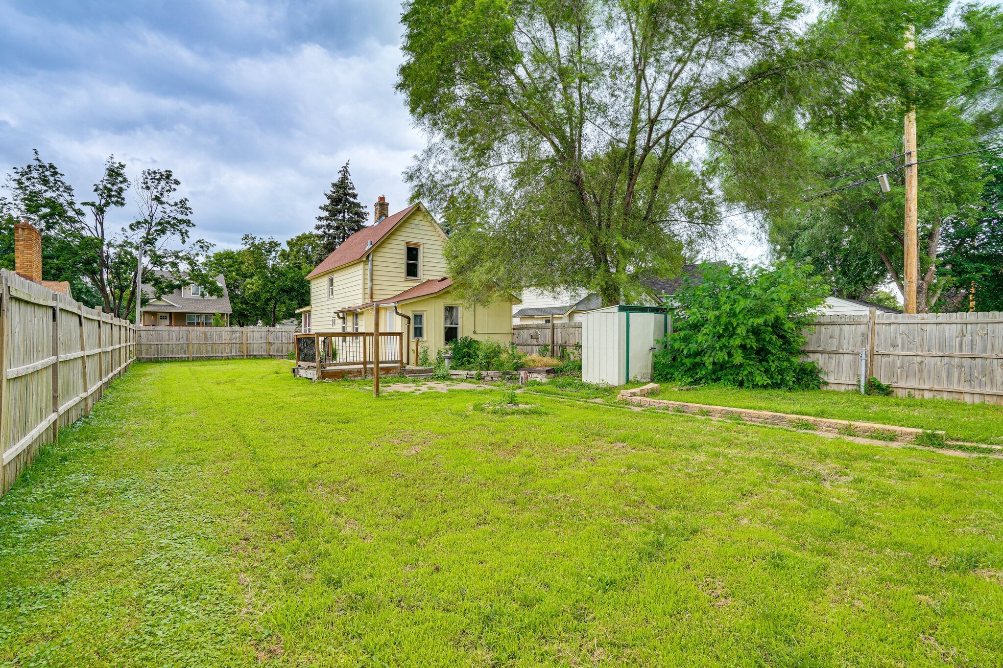 Backyard - 4848 N 6th St