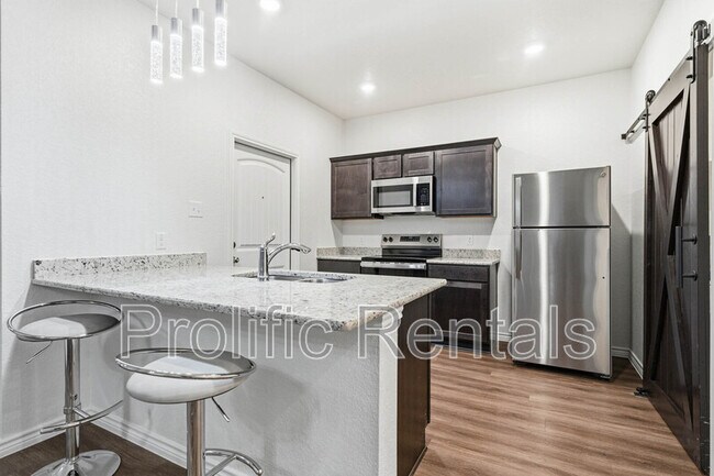 Building Photo - 5308 Rose Gdn Lp