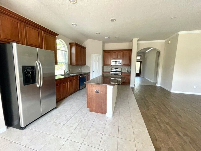 Building Photo - 38 Robin Caper Ct