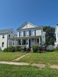 Building Photo - 1324 Jackson Ave