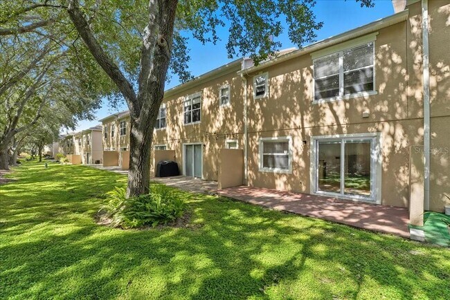 Building Photo - 221 Sterling Springs Ln