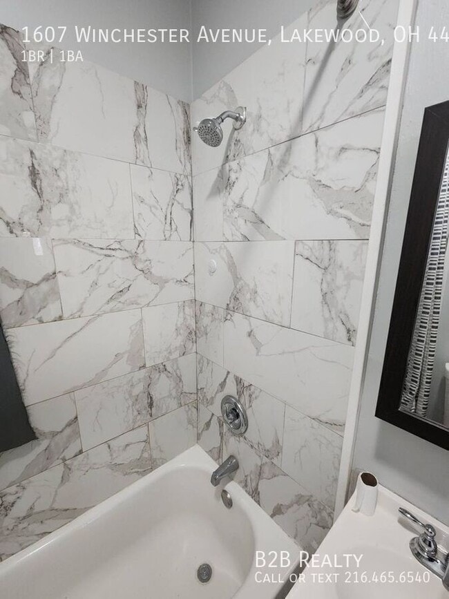 Building Photo - 1607 Winchester Ave