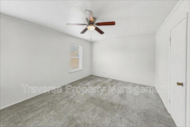 Building Photo - 3862 Wonder Ct