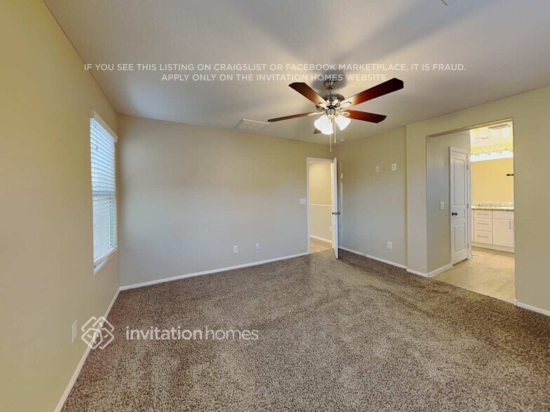 Building Photo - 10818 Beach House Ave