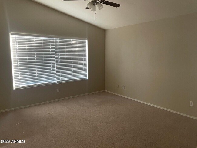 Building Photo - 8419 W Salter Dr