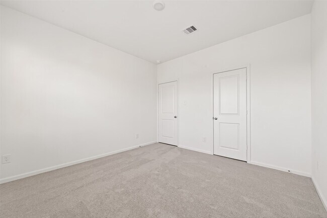 Building Photo - 1092 Sunlit Cir