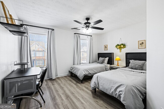 Building Photo - 1514 Park Grove Dr