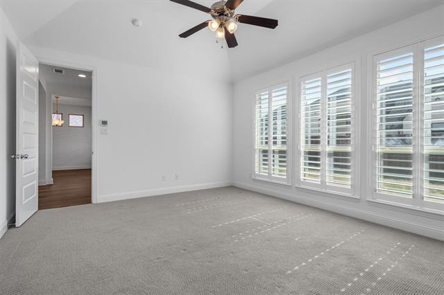 Building Photo - 4151 Silver Spur Dr