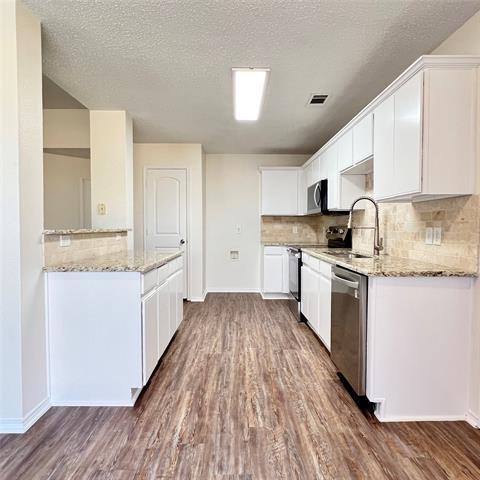 Building Photo - 1715 Citadel Dr