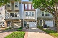 Building Photo - 13504 Hamlet Square Ct