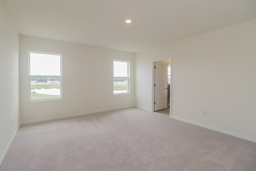 Building Photo - 10832 Charlotte Dr.