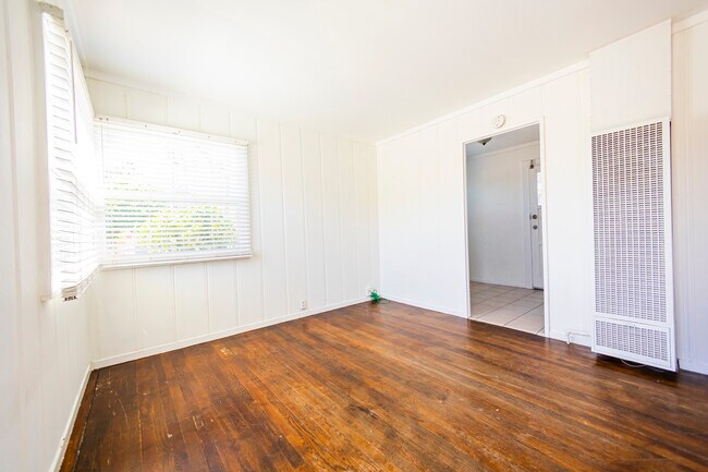 Building Photo - 4499 Campus Ave