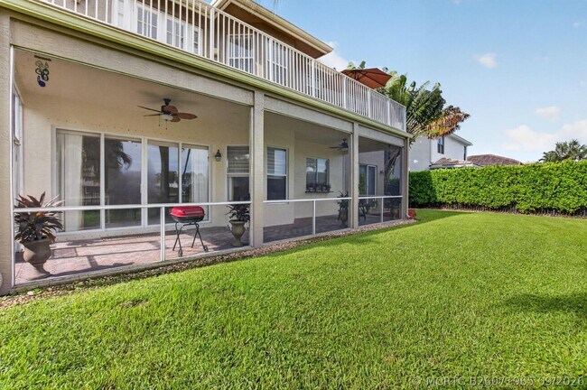 Building Photo - 19548 Estuary Dr