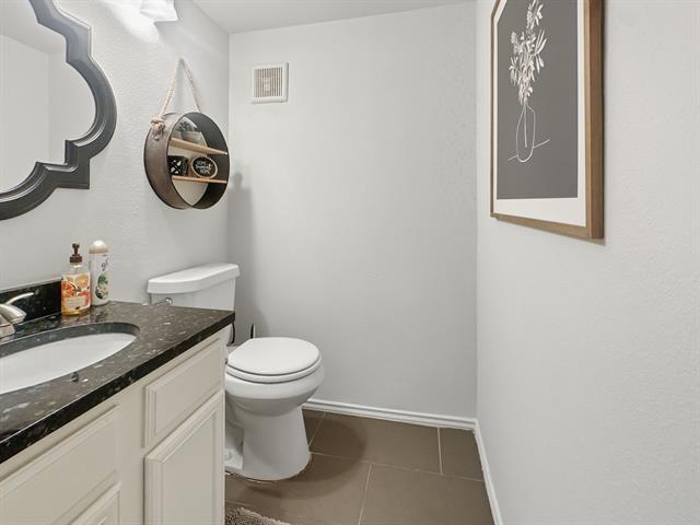 Building Photo - 15151 Berry Trail