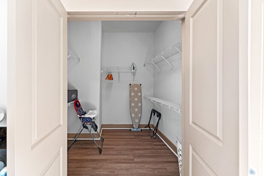 Building Photo - 2901 Indiana St