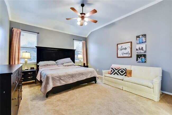 Building Photo - 10 Juniper Berry Way