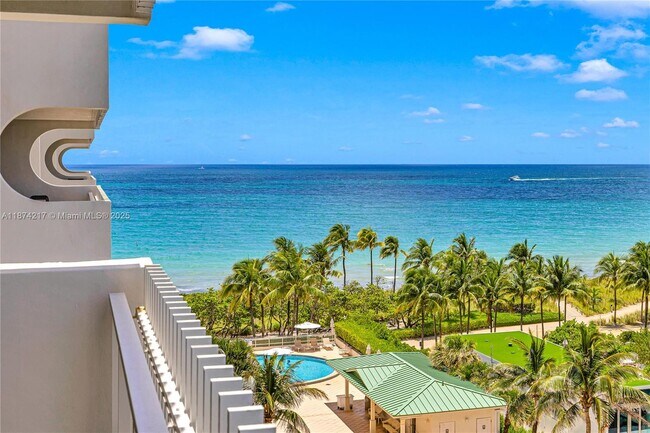 Building Photo - 10205 Collins Ave