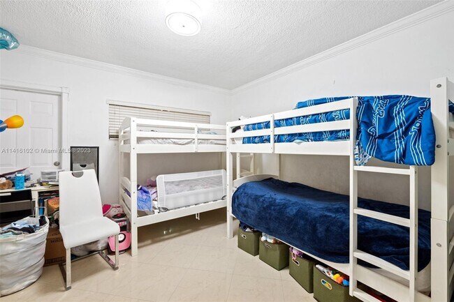 Building Photo - 2600 S Ocean Dr