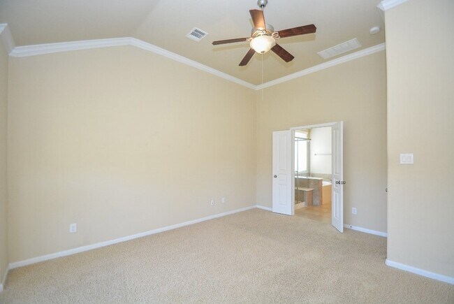 Building Photo - 28258 Natalie Bend Rd