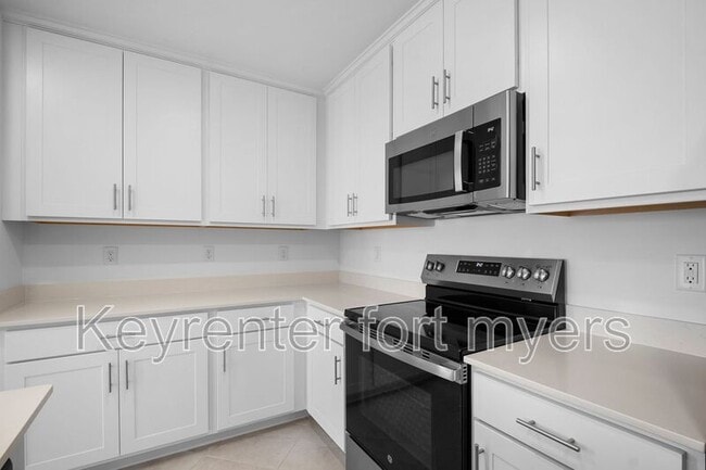 Building Photo - 18421 Copperhead Dr