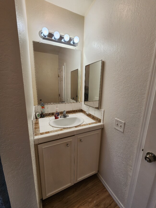 Building Photo - 3BR, 2BTH in Hayden