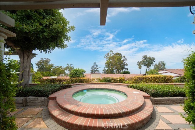 Building Photo - 28303 Golden Meadow Dr