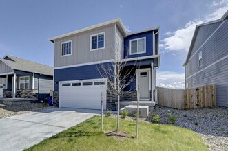 Building Photo - 10525 Castor Dr