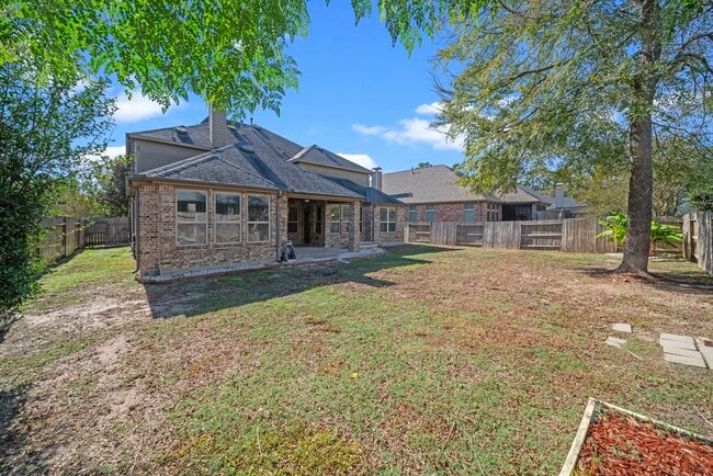 Building Photo - 8115 Spreadwing St