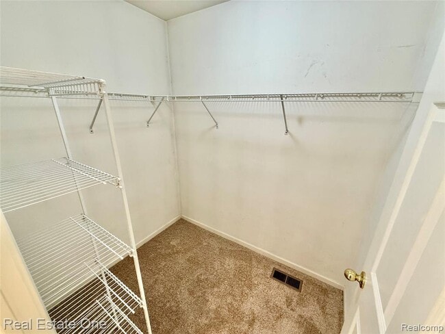 Building Photo - 716 Palmer Dr