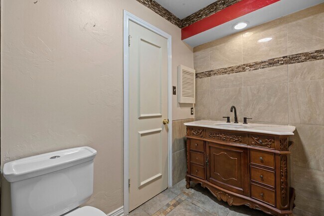 Building Photo - Charming 2 Story on Corner Lot