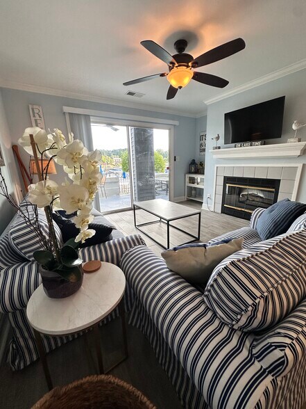 Building Photo - 18713 Vineyard Point Ln