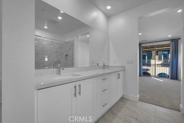 Building Photo - 164 Carmine