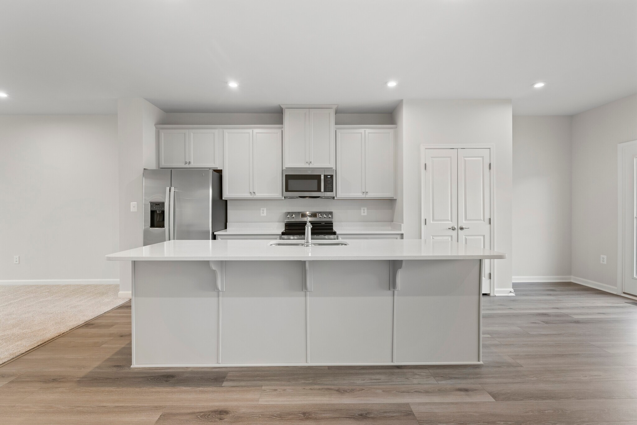 Building Photo - 9344 Tanfield Dr