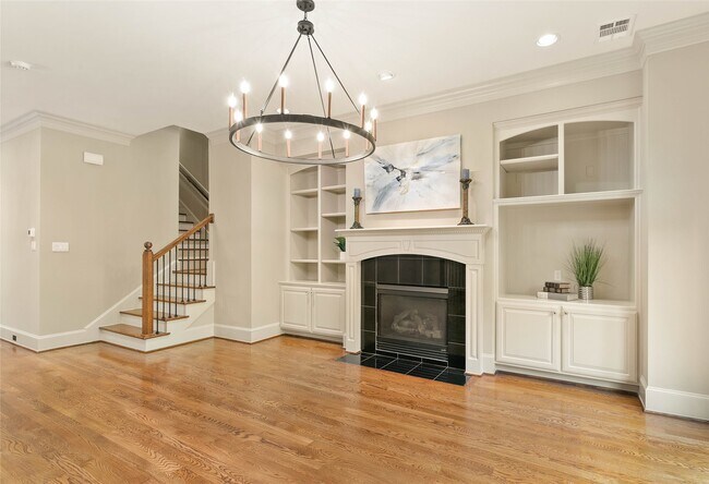 Building Photo - 4 Waterway Ct