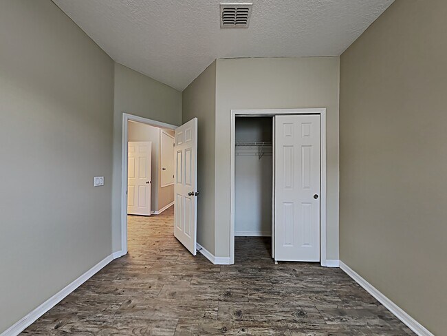 Building Photo - 3821 Enchantment Ln