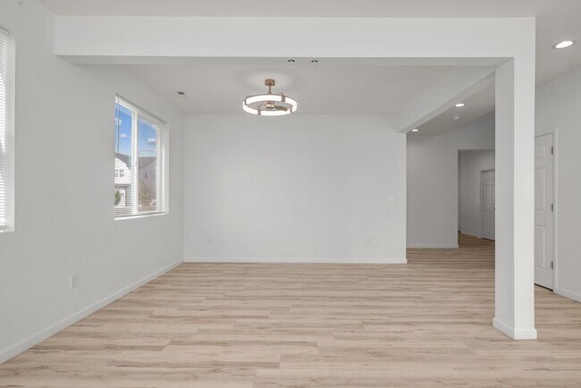 Building Photo - 1442 N 1130 E