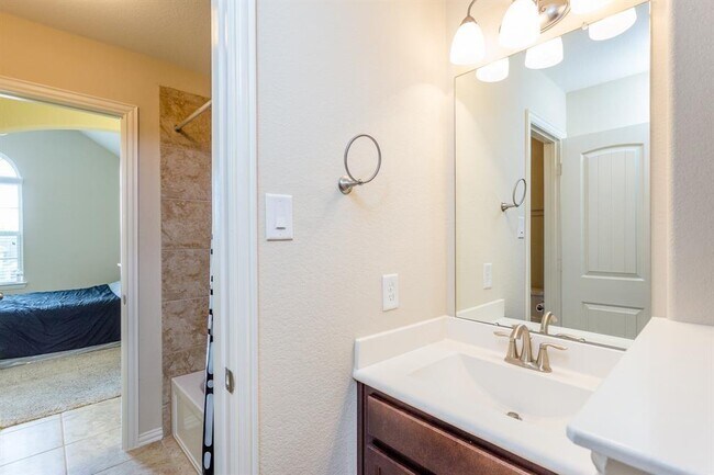 Building Photo - 3707 Cactus Field Ln